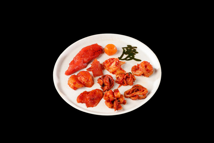 《予約販売12/30発送》"松”キムチの女神様「ポッサムキムチ」＋新春プレゼント付 【限定80個】送料無料